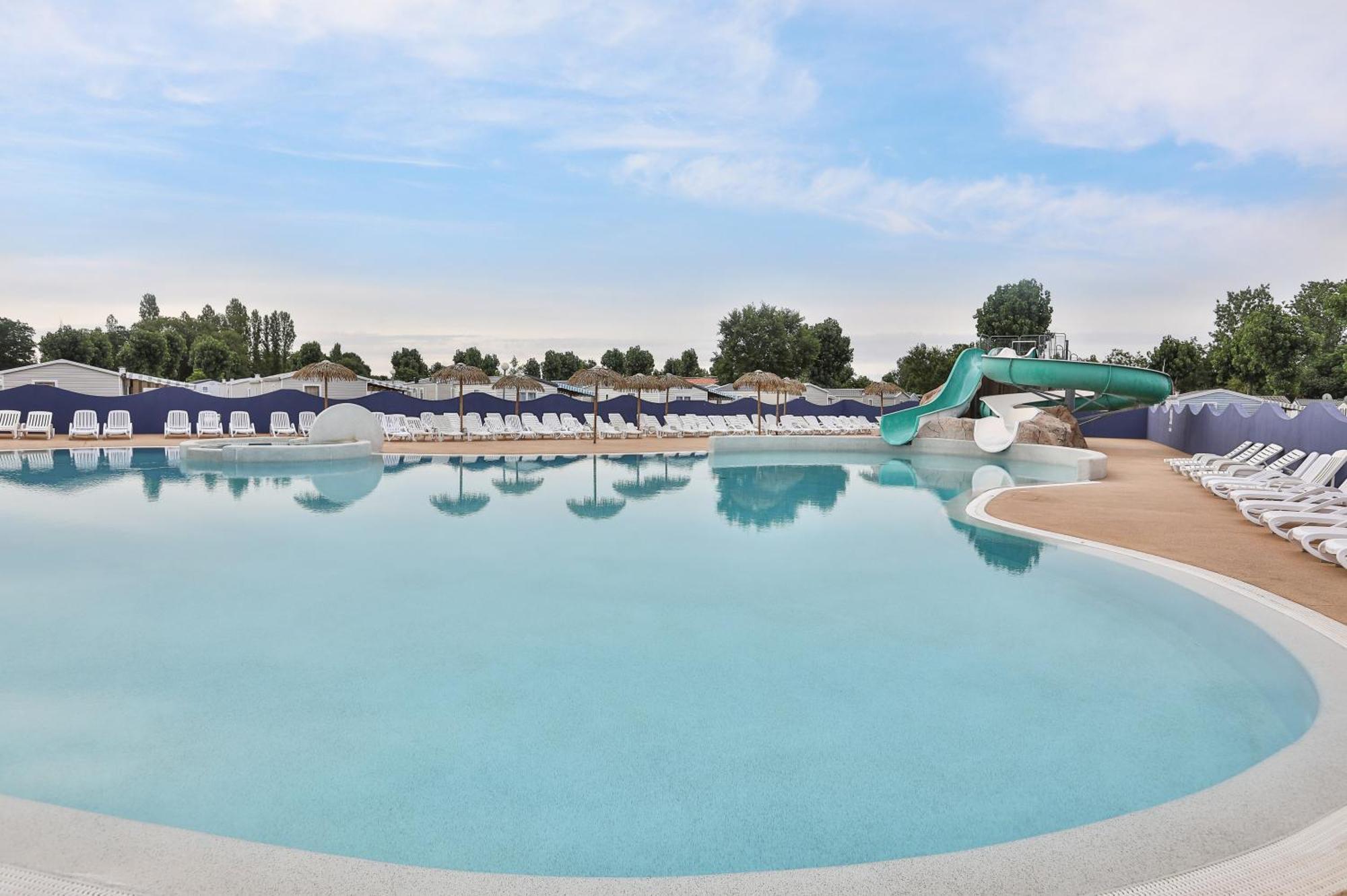 Camping Maeva Club L'Atlantique Hotel Angles  Buitenkant foto